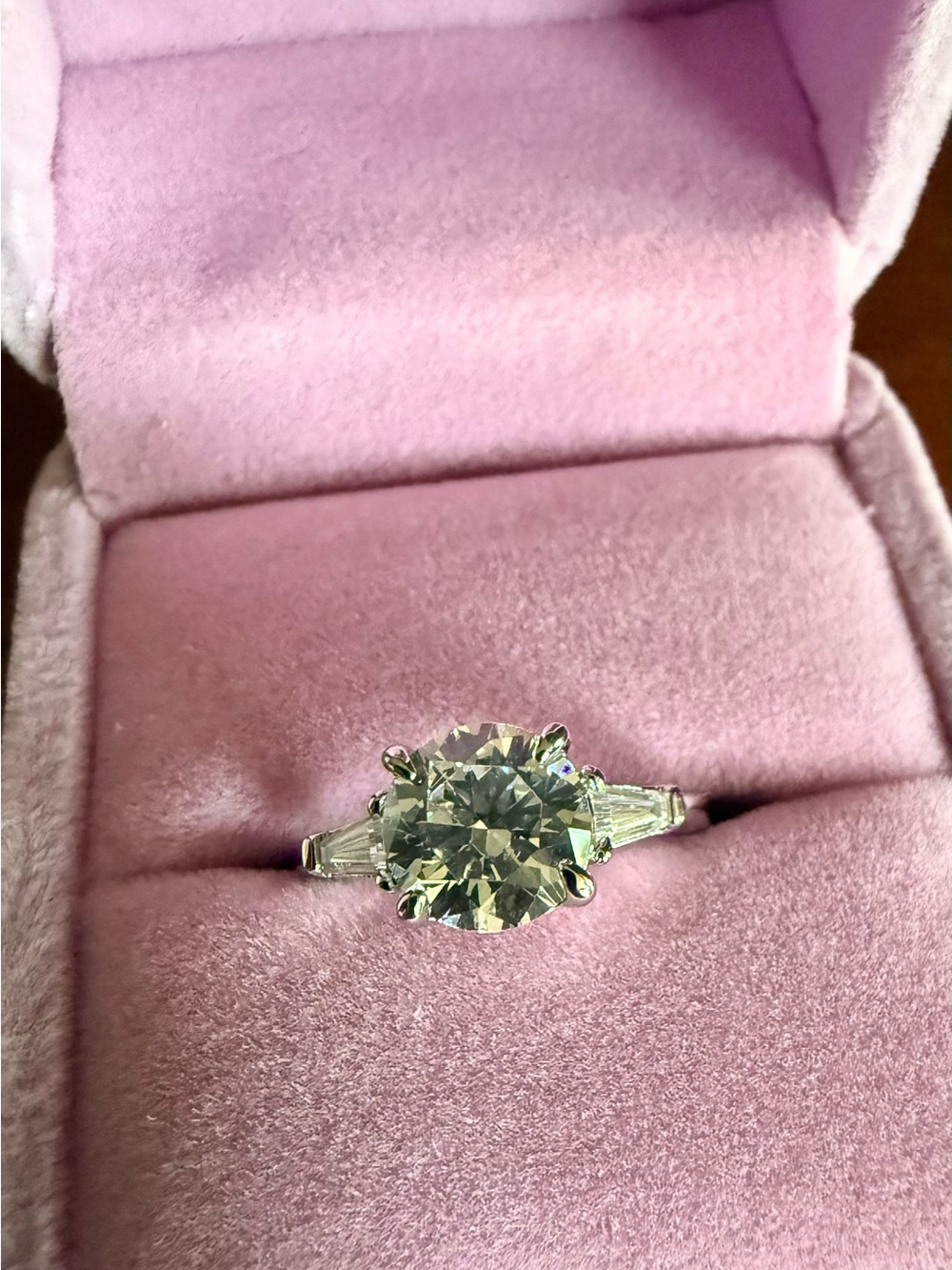14K Gold 2ct Round Brilliant Cut Moissanite Ring